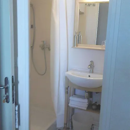 Amista - Ancien Saint Louis - Vieux Port 3* Marseilles