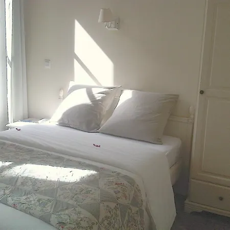 Amista - Ancien Saint Louis - Vieux Port 3* Marsilya